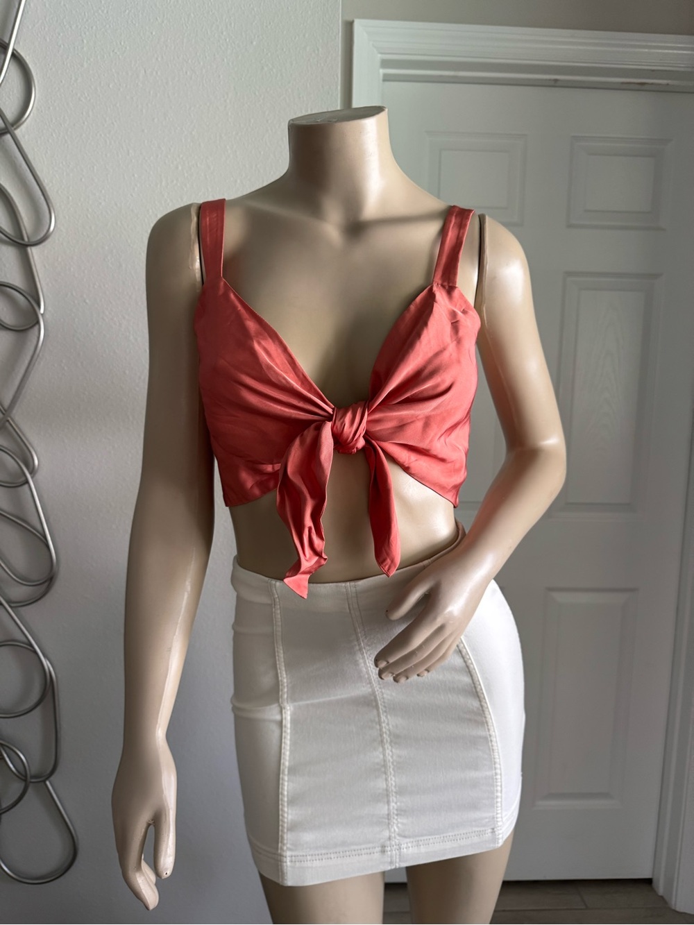 AMY TIE FRONT BRALETTE
BURNT SIENNA